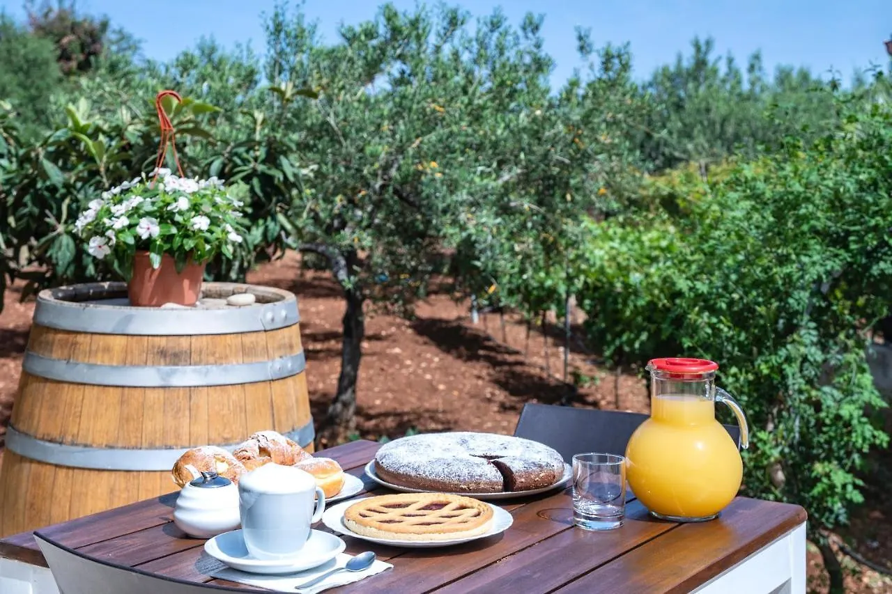 B&B Pietre Preziose Castelluzzo Oda ve Kahvaltı